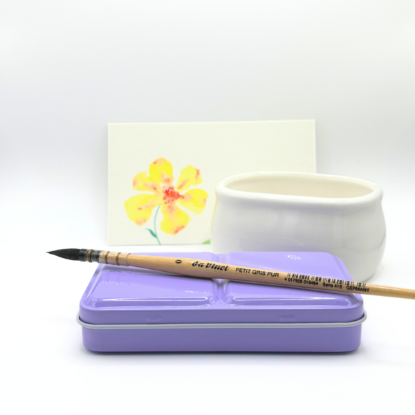 Boîte aquarelle en métal mauve ambiance